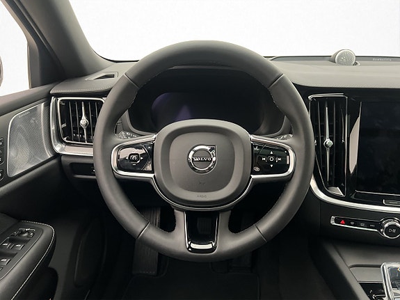 Volvo V60 17 of 30