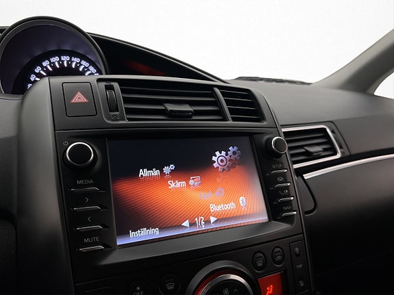 Toyota Verso 18 of 29