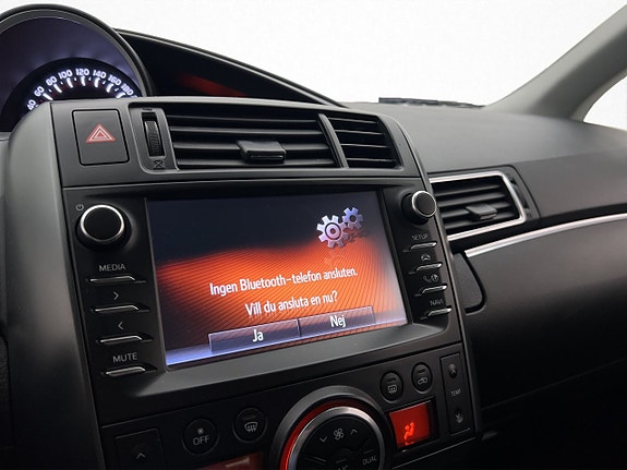 Toyota Verso 17 of 29