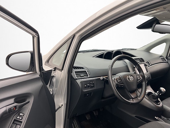 Toyota Verso 9 of 29