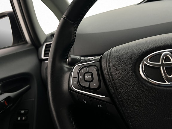 Toyota Verso 12 of 29