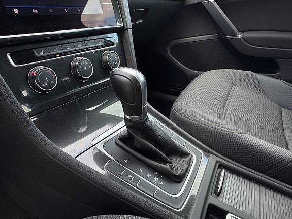 Volkswagen Golf I 11 of 21