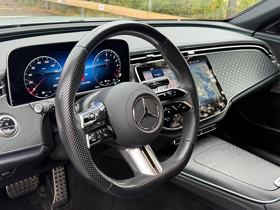 Mercedes-Benz E300 de 10 of 21