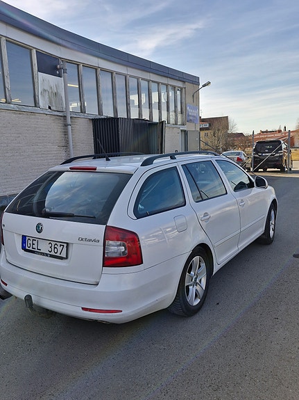 Skoda Octavia 3 of 4