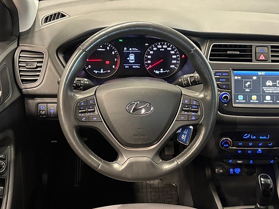 Hyundai i20 13 of 25