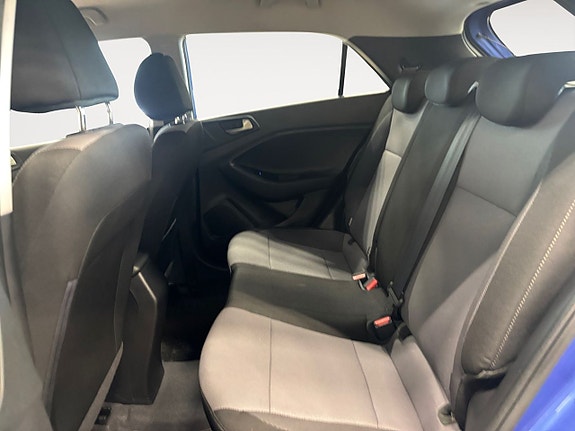 Hyundai i20 14 of 25