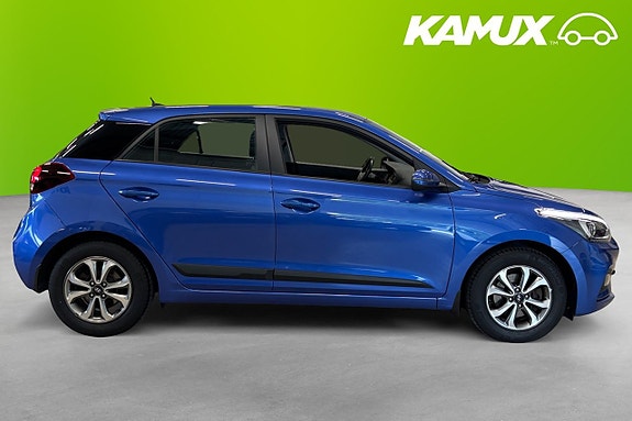 Hyundai i20 2 of 25