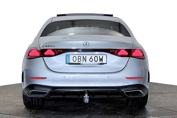Mercedes-Benz E220 d 8 of 30