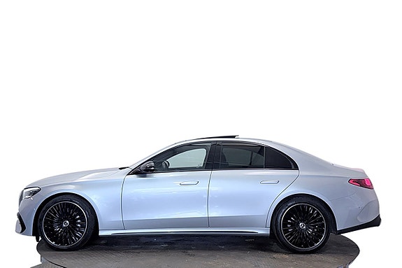 Mercedes-Benz E220 d 11 of 30