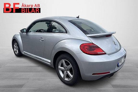 Volkswagen Beetle 4 of 14