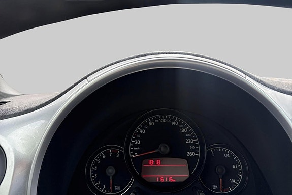 Volkswagen Beetle 13 of 14
