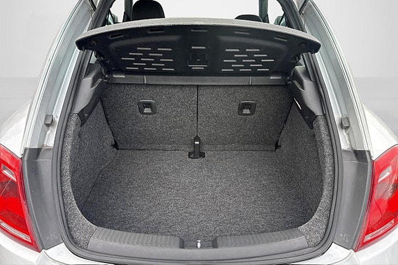 Volkswagen Beetle 7 of 14