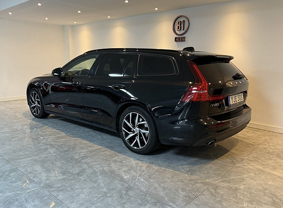 Volvo V60 3 of 25