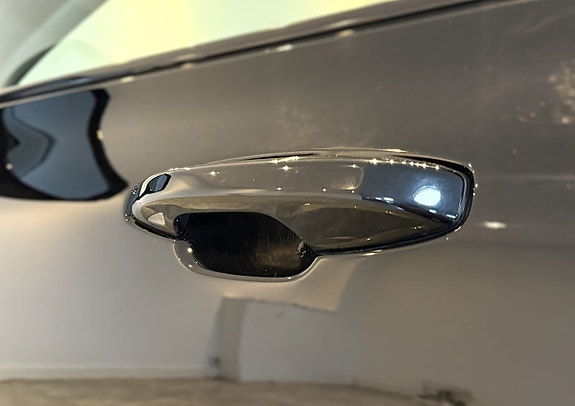 Volvo V60 9 of 25