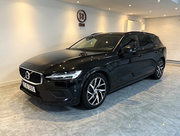 Volvo V60 2 of 25