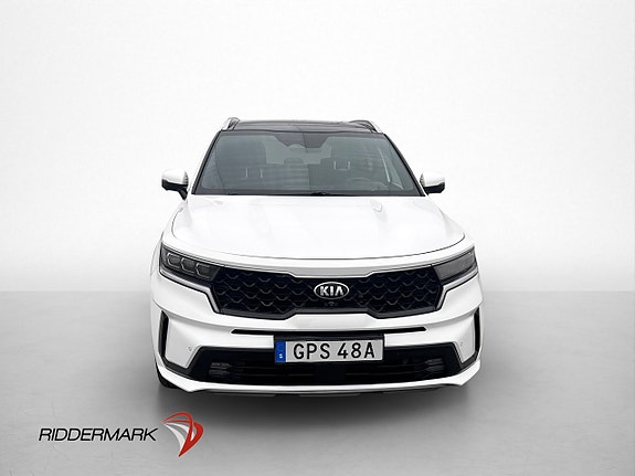 Kia Sorento 2 of 30
