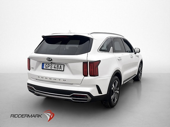 Kia Sorento 5 of 30