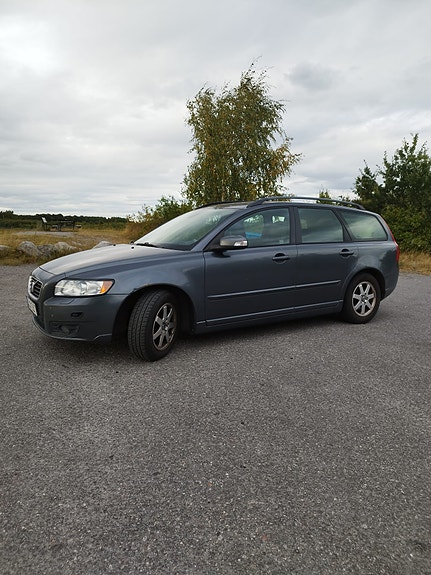 Volvo V50 5 of 13