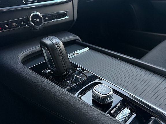 Volvo V90 Cross Country 14 of 20