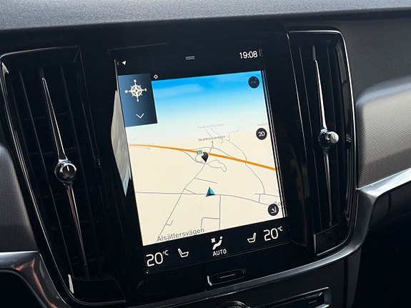 Volvo V90 Cross Country 16 of 20