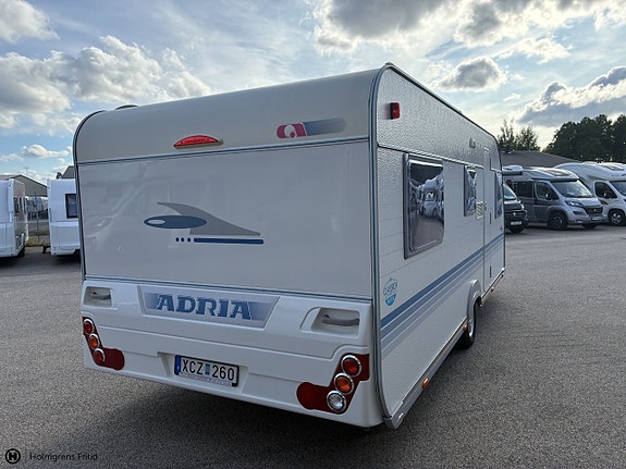 Adria Classica 563 UK Barnkammare 3 of 14