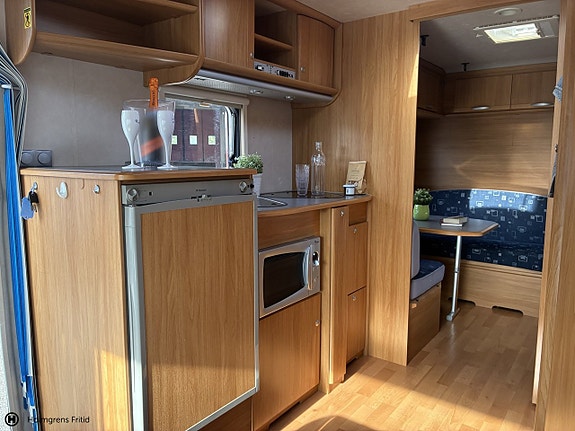 Adria Classica 563 UK Barnkammare 9 of 14