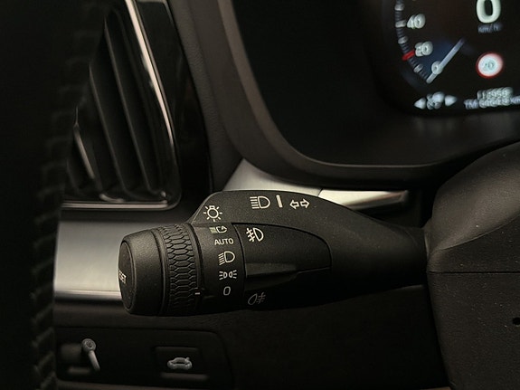 Volvo XC60 27 of 30