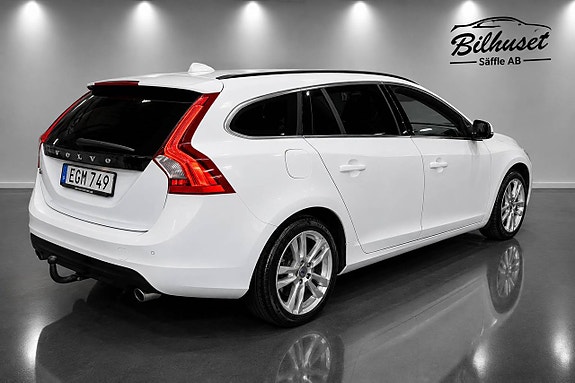 Volvo V60 3 of 11