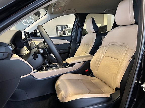 Mazda CX-5 8 of 17