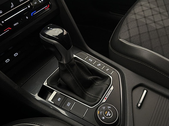 Volkswagen Tiguan Allspace 27 of 30