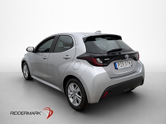 Toyota Yaris 5 of 26