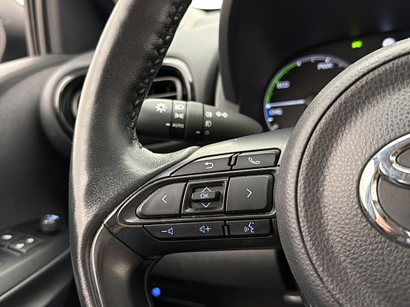 Toyota Yaris 15 of 26