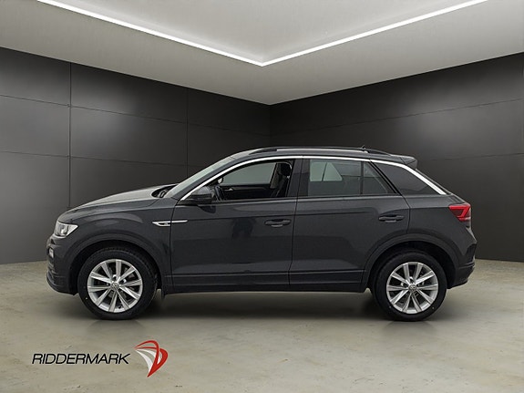 Volkswagen T-Roc 4 of 23
