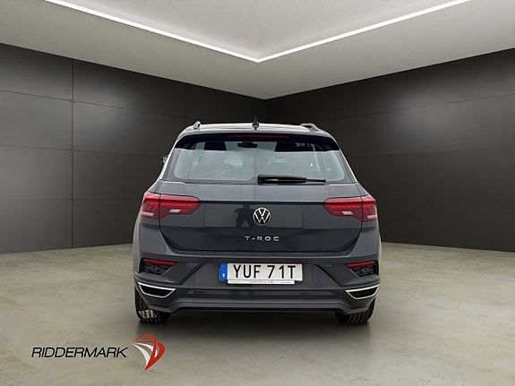 Volkswagen T-Roc 6 of 23
