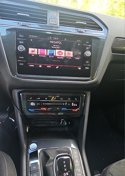 Volkswagen Tiguan 14 of 30
