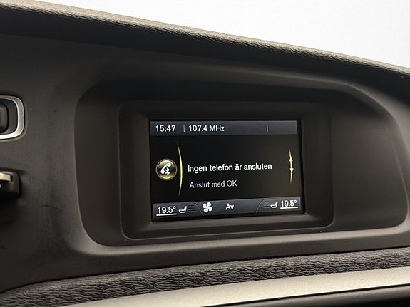 Volvo V40 21 of 30