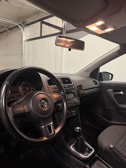 Volkswagen Polo 4 of 8