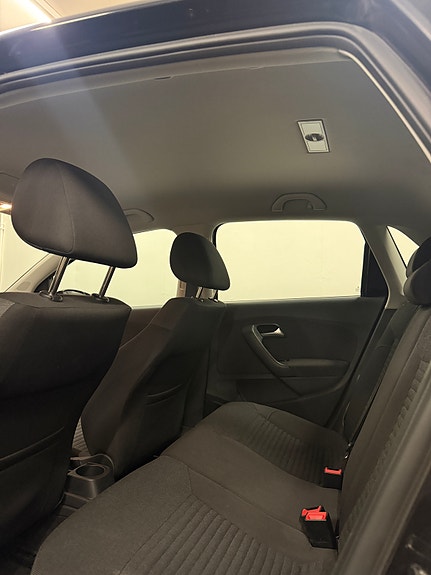 Volkswagen Polo 7 of 8