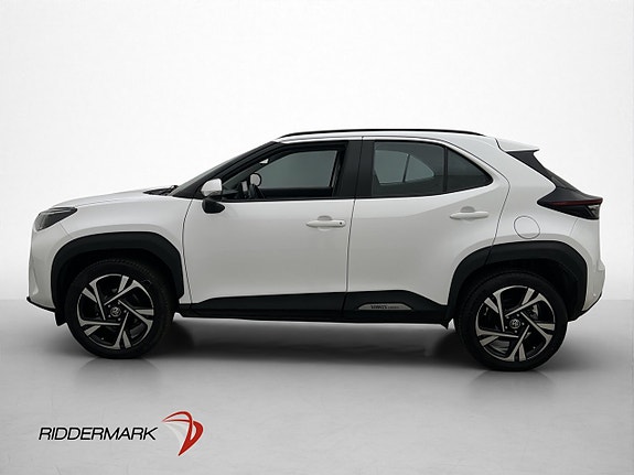 Toyota Yaris Cross 4 of 30