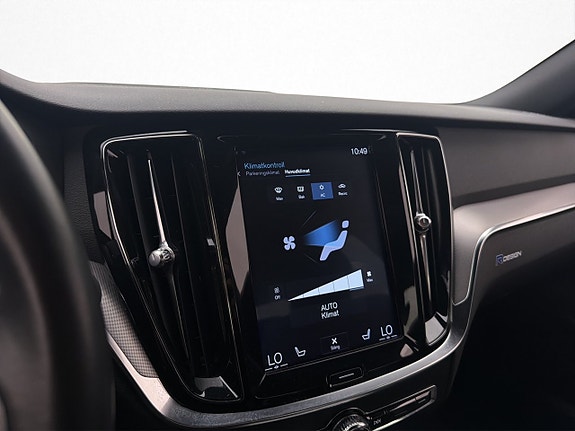Volvo S60 25 of 30