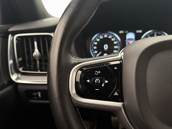 Volvo S60 19 of 30
