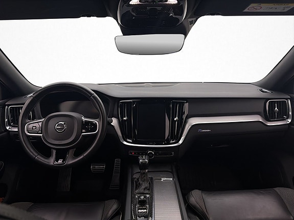 Volvo S60 13 of 30