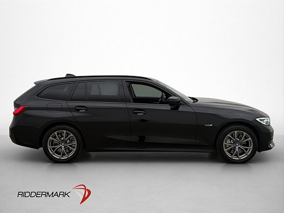 BMW 330e 9 of 30