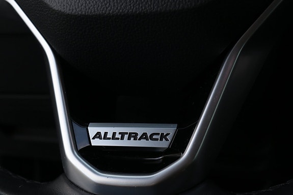 Volkswagen Passat Alltrack 14 of 30