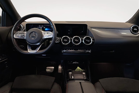 Mercedes-Benz GLA250+ 8 of 13
