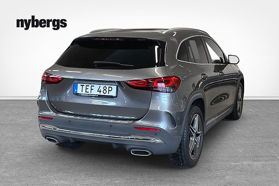 Mercedes-Benz GLA250+ 4 of 13