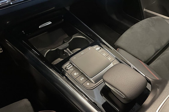 Mercedes-Benz GLA250+ 11 of 13