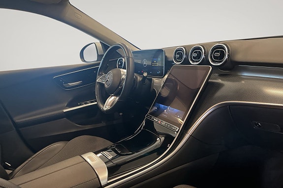 Mercedes-Benz C220 9 of 12