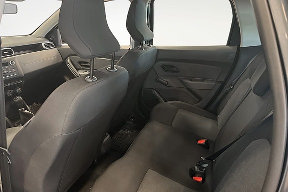 Dacia Duster 7 of 12