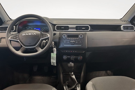 Dacia Duster 8 of 12